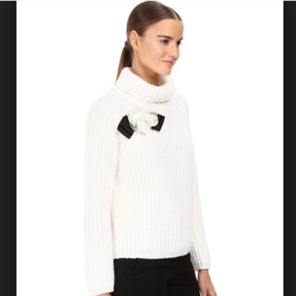 kate spade White Rosette Bow Alpaca Sweater xs nwo - Picture 5 of 7